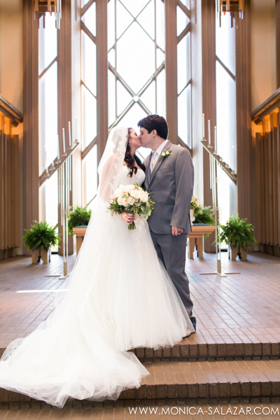 Fort-Worth-wedding-photographer-marty-leonard-chapel-fort-worth-club-wedding-john-jessica-by-monica-salazar-photography-133