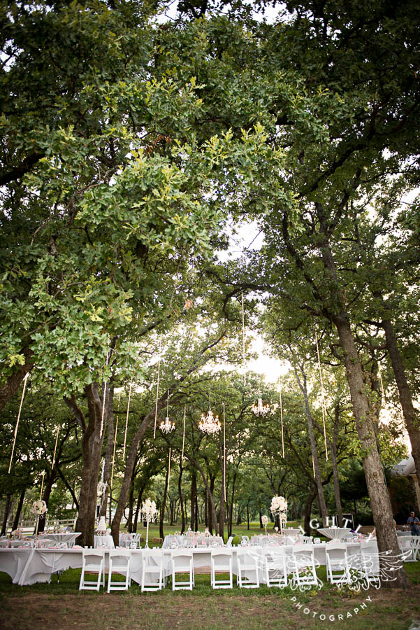 WeddingPhotography-Private-Residence-Lightly-Photography-Mansfield-Texas-Outdoor-Wedding-Amanda-McCollum-Candice-David-0029